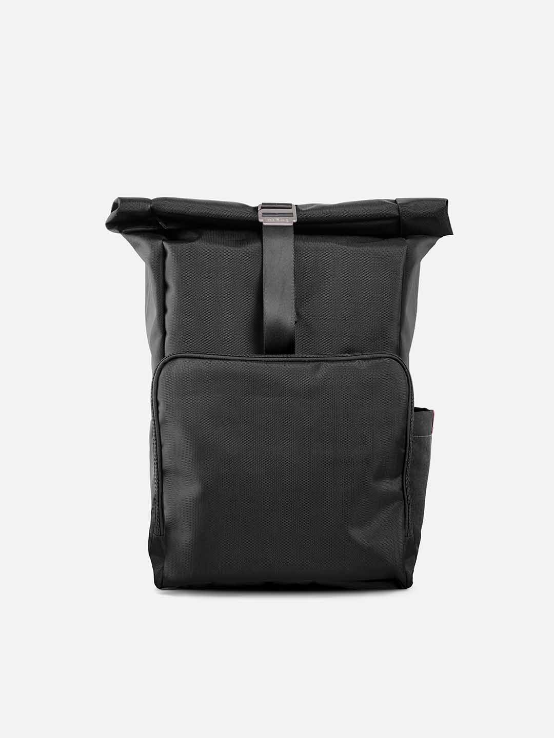 Morral de viaje enrollable Mont 30L color Negro